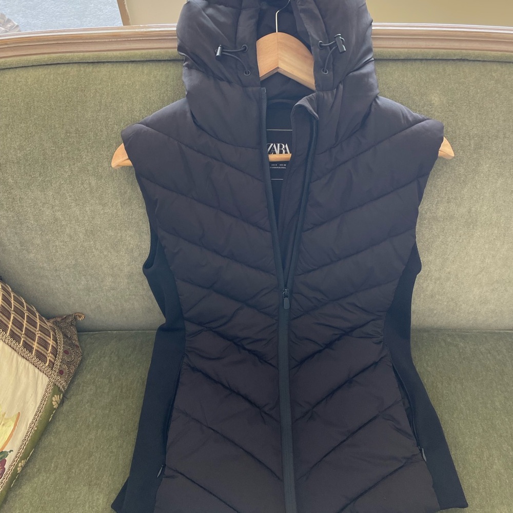 Zara Puffer Vest